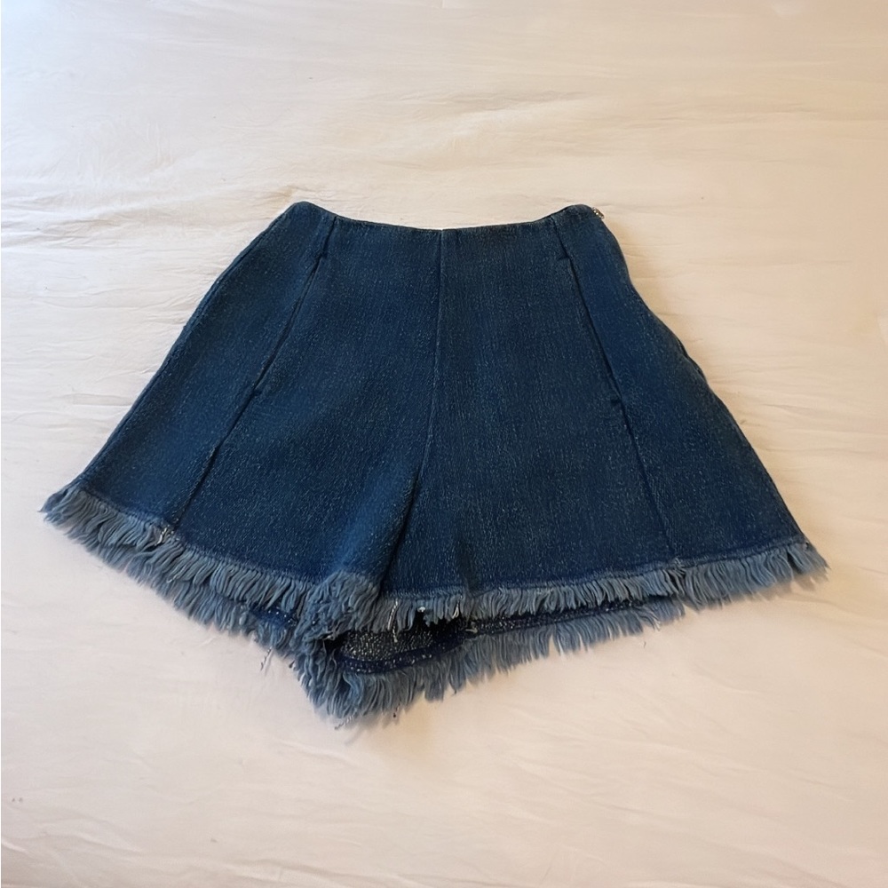 High waisted Zara shorts!